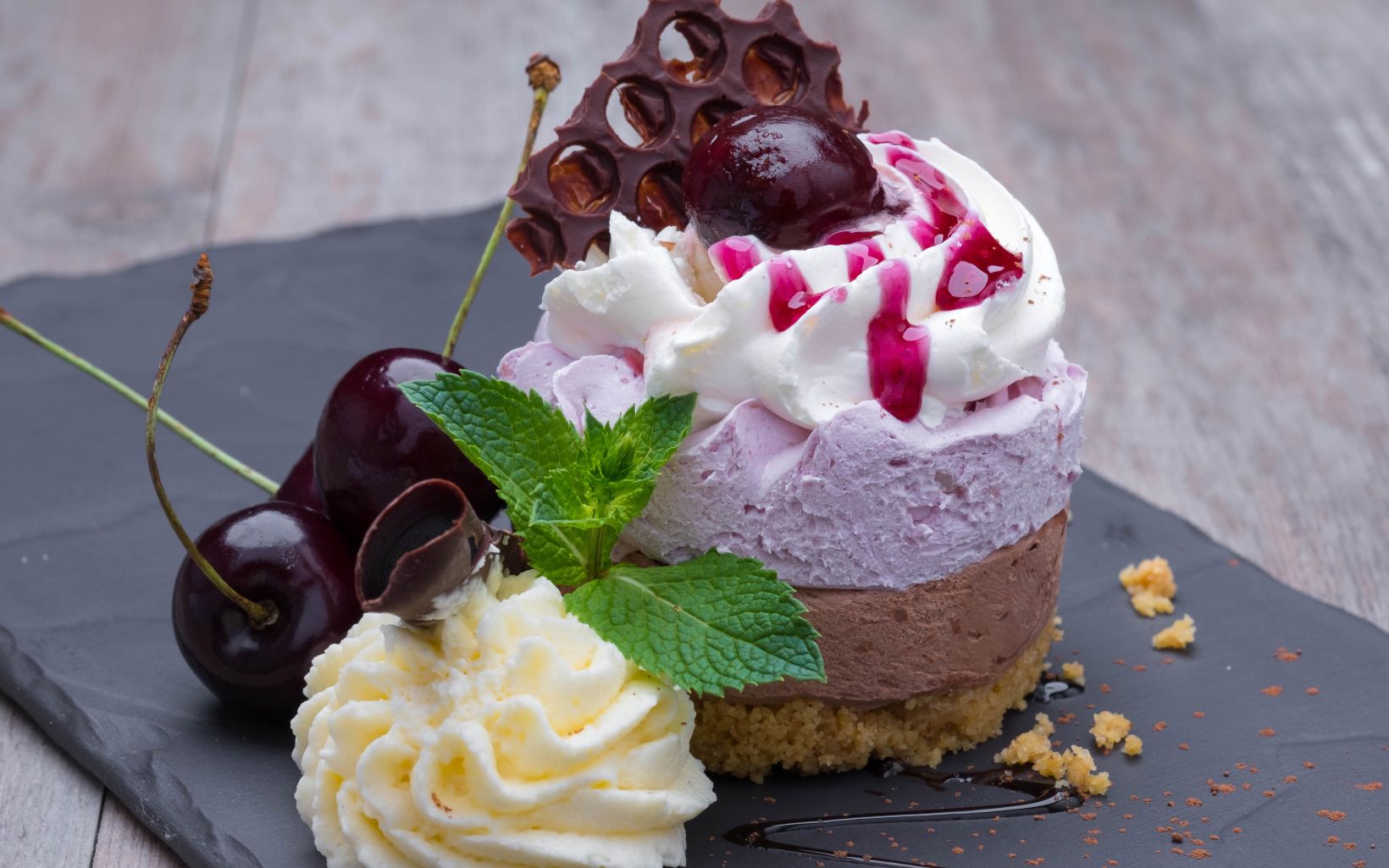 78364 1427 Ind Choc Cherry Mousse Vegan V2